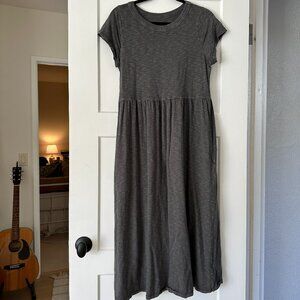 Universal Thread gray midi shirt dress small